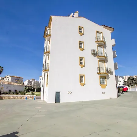 Erisa 28 By Ivi Real Estate *