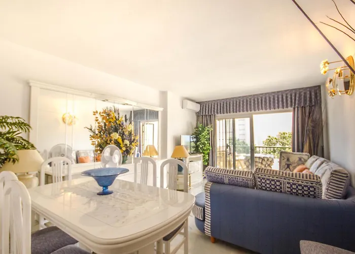 Erisa 28 By Ivi Real Estate Apartment